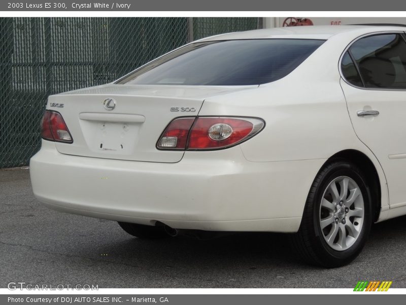 Crystal White / Ivory 2003 Lexus ES 300