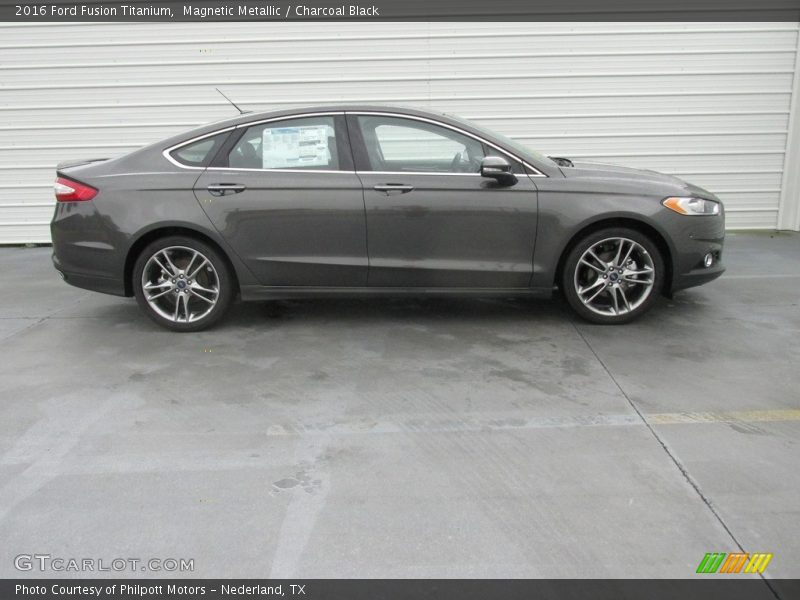Magnetic Metallic / Charcoal Black 2016 Ford Fusion Titanium