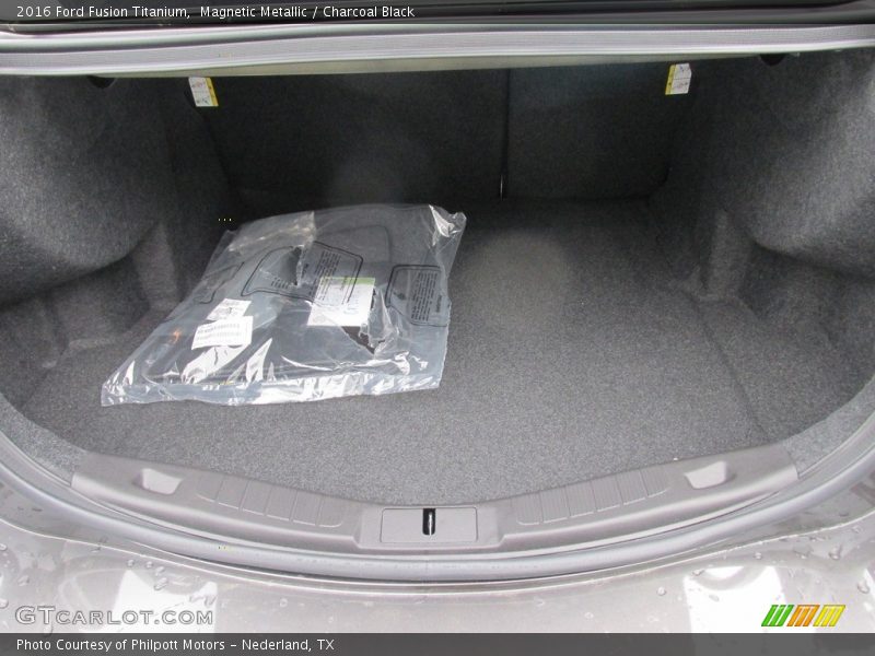 Magnetic Metallic / Charcoal Black 2016 Ford Fusion Titanium