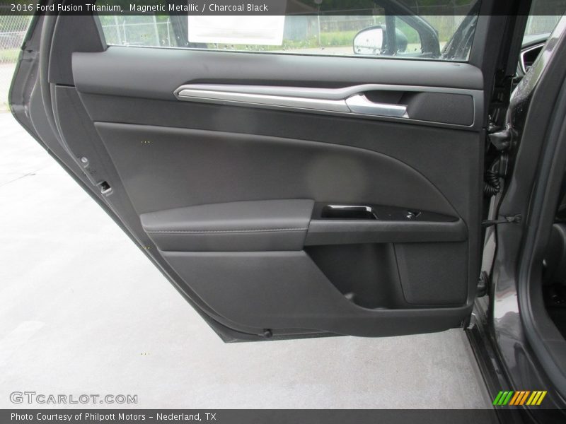 Magnetic Metallic / Charcoal Black 2016 Ford Fusion Titanium