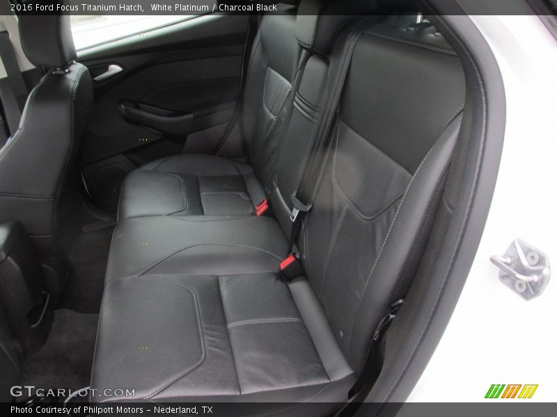 White Platinum / Charcoal Black 2016 Ford Focus Titanium Hatch