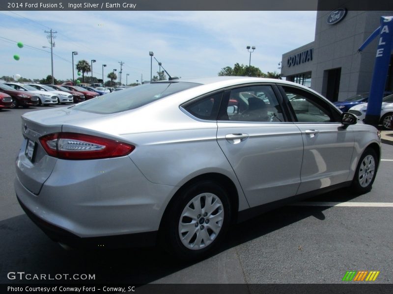 Ingot Silver / Earth Gray 2014 Ford Fusion S