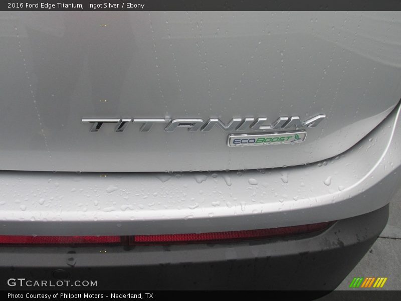 Ingot Silver / Ebony 2016 Ford Edge Titanium
