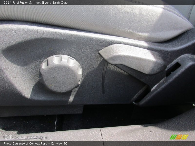 Ingot Silver / Earth Gray 2014 Ford Fusion S