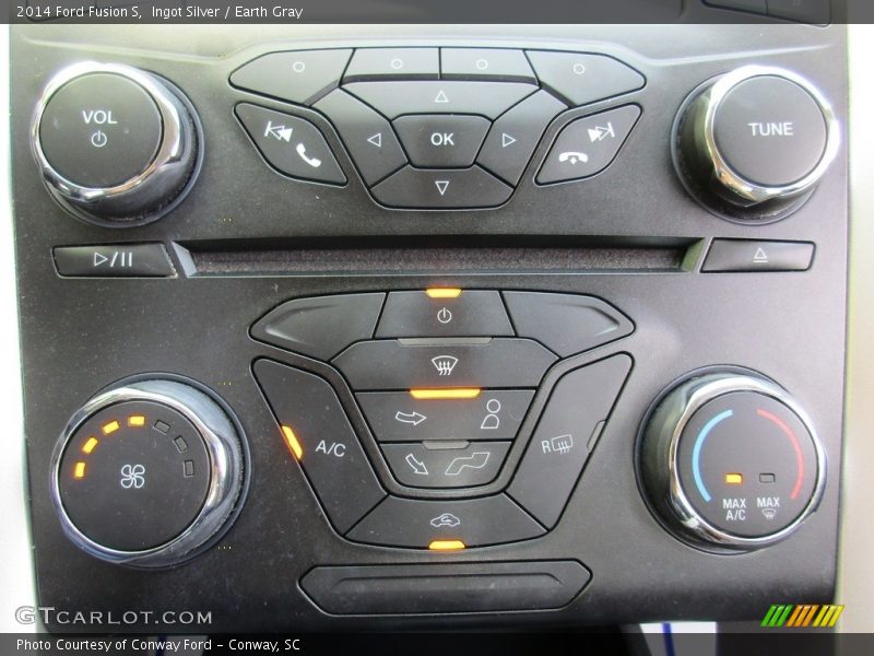 Ingot Silver / Earth Gray 2014 Ford Fusion S