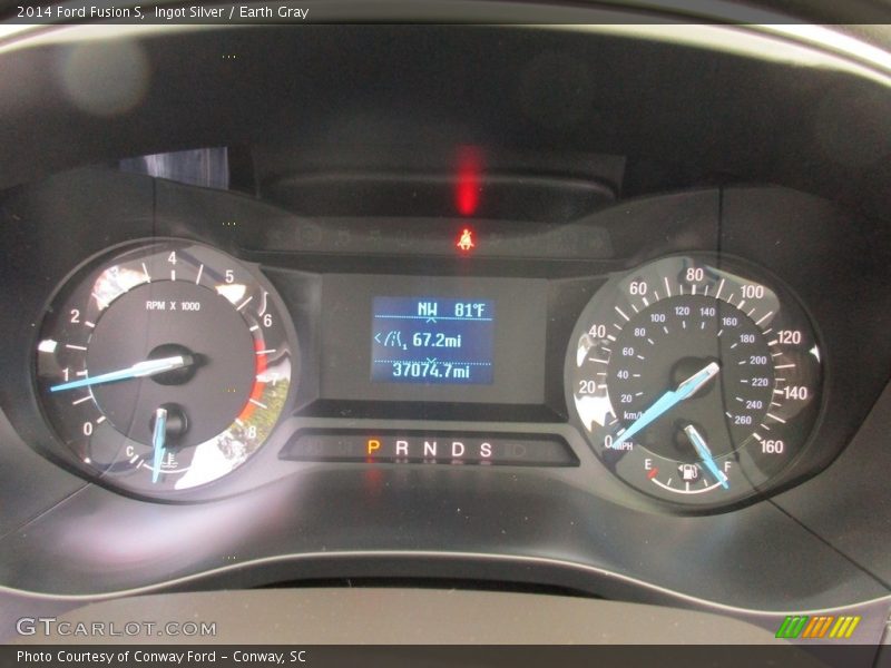 Ingot Silver / Earth Gray 2014 Ford Fusion S