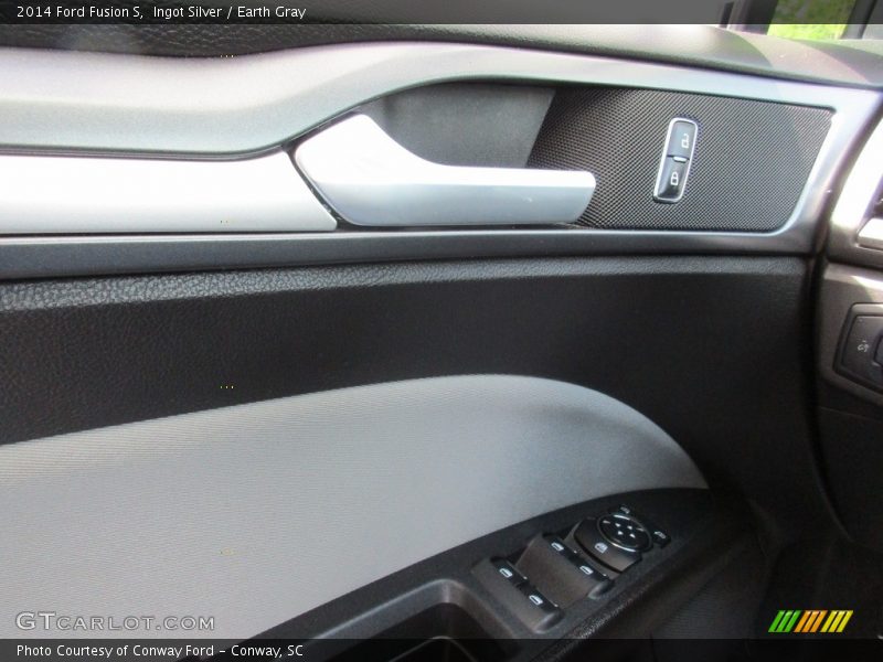 Ingot Silver / Earth Gray 2014 Ford Fusion S