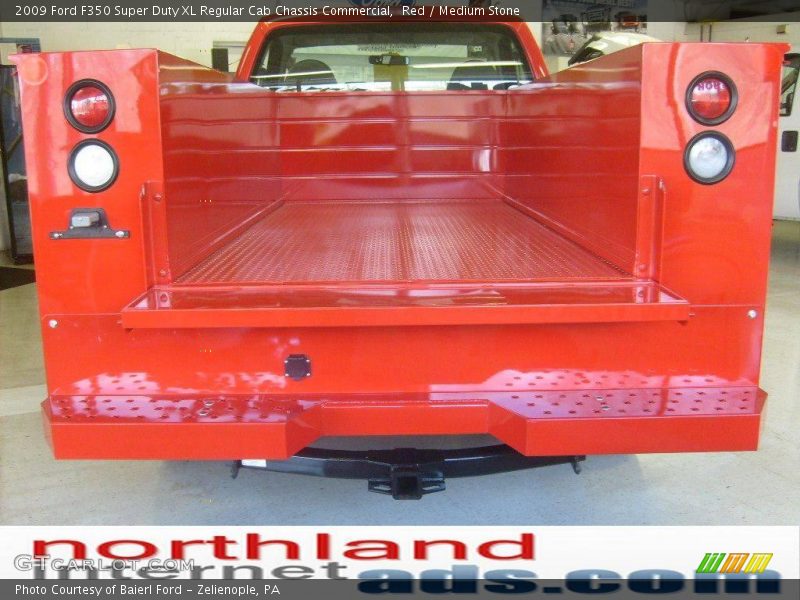 Red / Medium Stone 2009 Ford F350 Super Duty XL Regular Cab Chassis Commercial