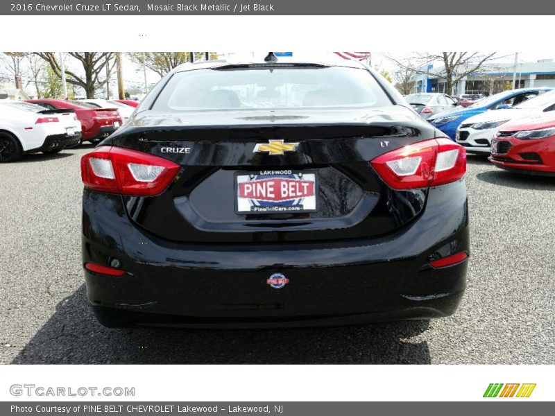 Mosaic Black Metallic / Jet Black 2016 Chevrolet Cruze LT Sedan