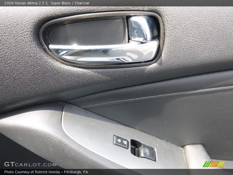 Super Black / Charcoal 2009 Nissan Altima 2.5 S