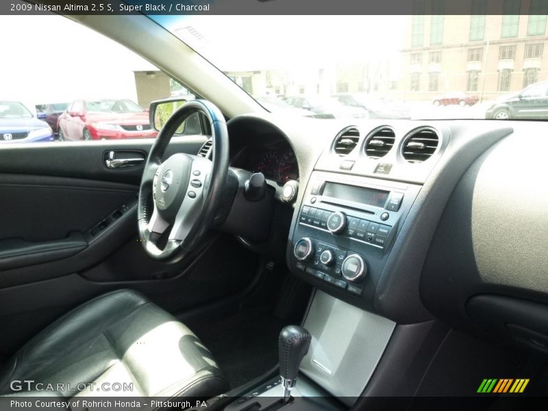 Super Black / Charcoal 2009 Nissan Altima 2.5 S