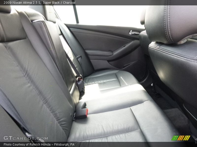Super Black / Charcoal 2009 Nissan Altima 2.5 S