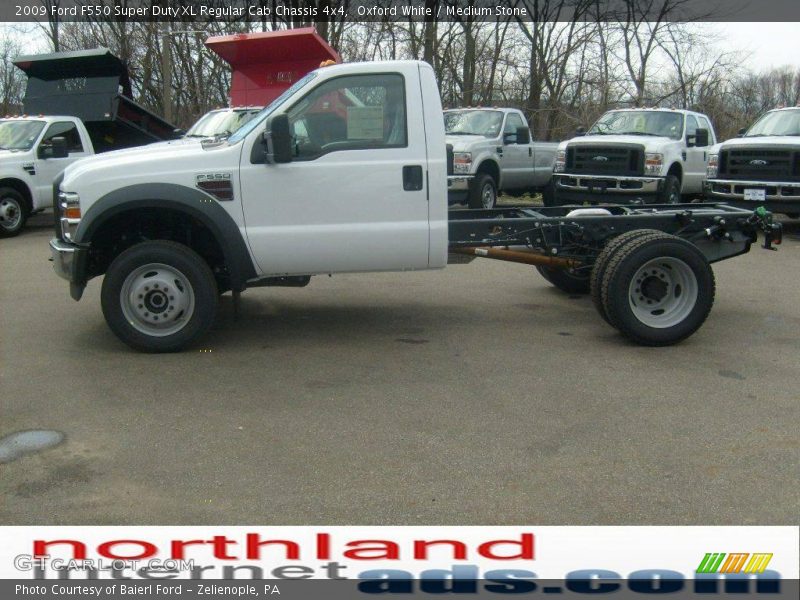Oxford White / Medium Stone 2009 Ford F550 Super Duty XL Regular Cab Chassis 4x4