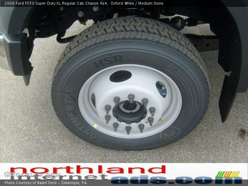 Oxford White / Medium Stone 2009 Ford F550 Super Duty XL Regular Cab Chassis 4x4
