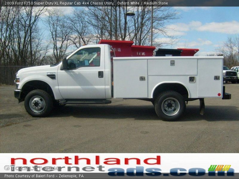 Oxford White / Medium Stone 2009 Ford F350 Super Duty XL Regular Cab 4x4 Chassis Utility
