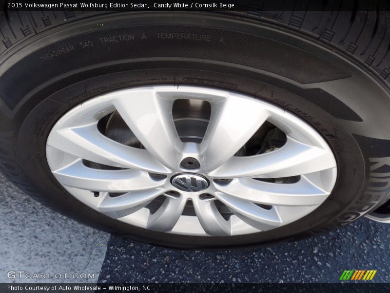 Candy White / Cornsilk Beige 2015 Volkswagen Passat Wolfsburg Edition Sedan