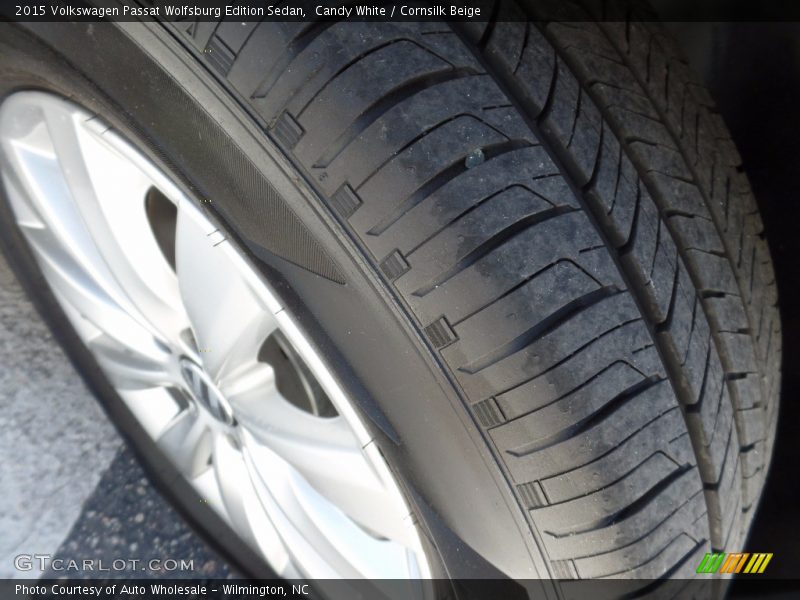 Candy White / Cornsilk Beige 2015 Volkswagen Passat Wolfsburg Edition Sedan