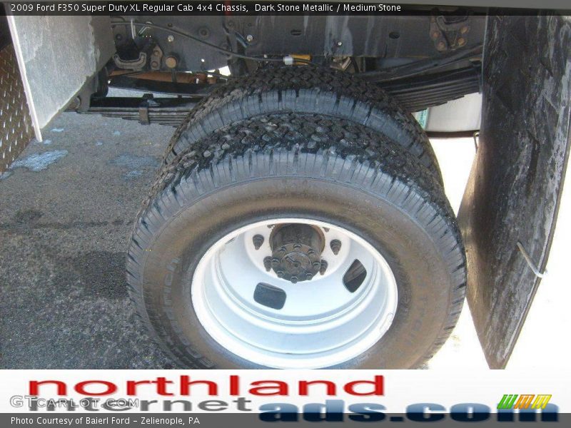 Dark Stone Metallic / Medium Stone 2009 Ford F350 Super Duty XL Regular Cab 4x4 Chassis