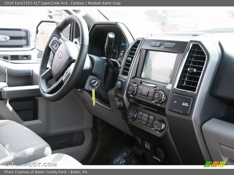 Caribou / Medium Earth Gray 2016 Ford F150 XLT SuperCrew 4x4