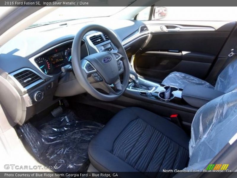 Ingot Silver Metallic / Dune 2016 Ford Fusion SE