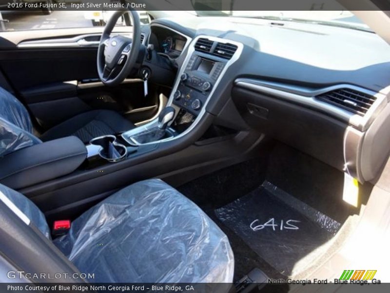 Ingot Silver Metallic / Dune 2016 Ford Fusion SE