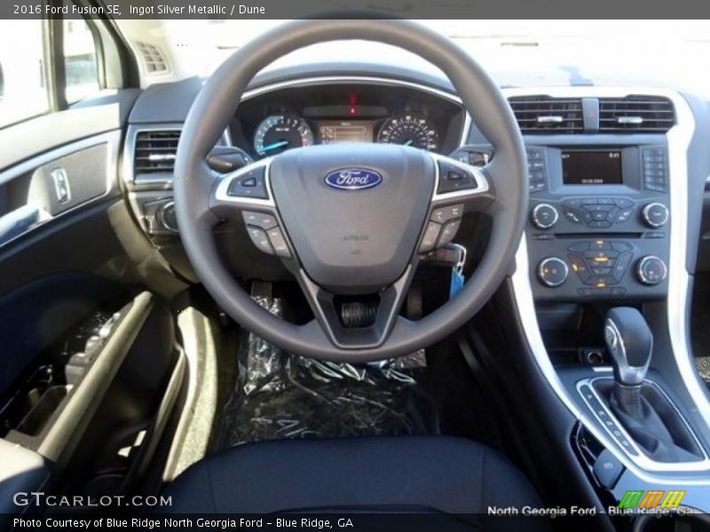 Ingot Silver Metallic / Dune 2016 Ford Fusion SE