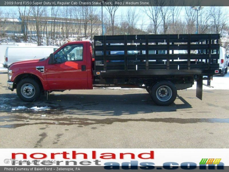 Red / Medium Stone 2009 Ford F350 Super Duty XL Regular Cab Chassis Stake Truck