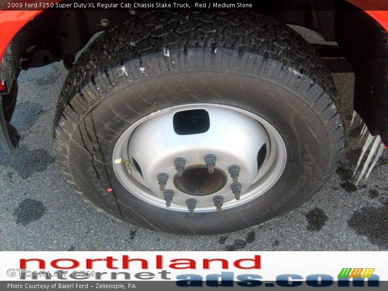 Red / Medium Stone 2009 Ford F350 Super Duty XL Regular Cab Chassis Stake Truck