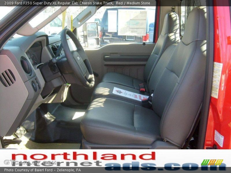 Red / Medium Stone 2009 Ford F350 Super Duty XL Regular Cab Chassis Stake Truck