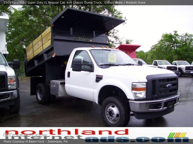 Oxford White / Medium Stone 2009 Ford F350 Super Duty XL Regular Cab 4x4 Chassis Dump Truck