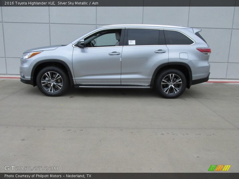 Silver Sky Metallic / Ash 2016 Toyota Highlander XLE
