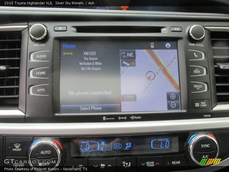 Silver Sky Metallic / Ash 2016 Toyota Highlander XLE