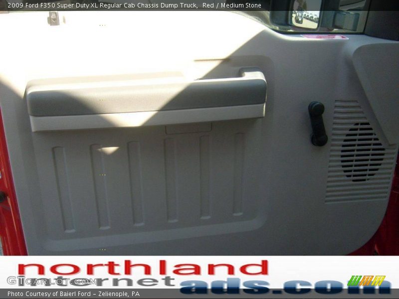 Red / Medium Stone 2009 Ford F350 Super Duty XL Regular Cab Chassis Dump Truck