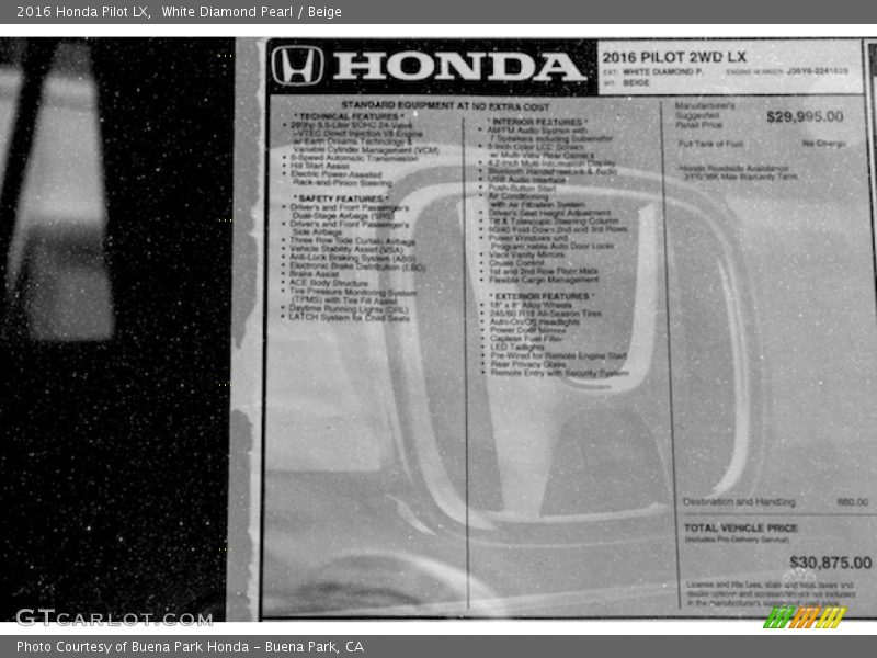 White Diamond Pearl / Beige 2016 Honda Pilot LX