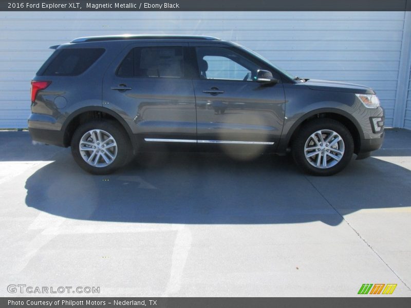 Magnetic Metallic / Ebony Black 2016 Ford Explorer XLT