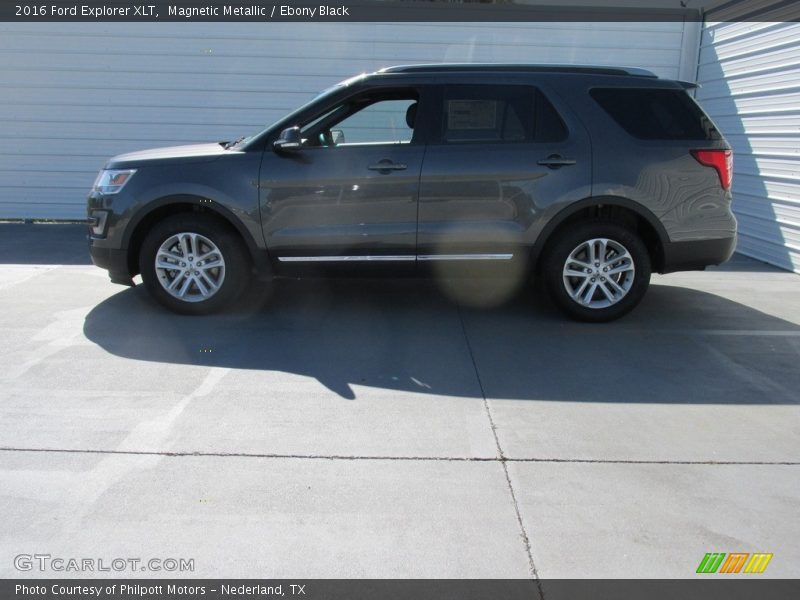 Magnetic Metallic / Ebony Black 2016 Ford Explorer XLT