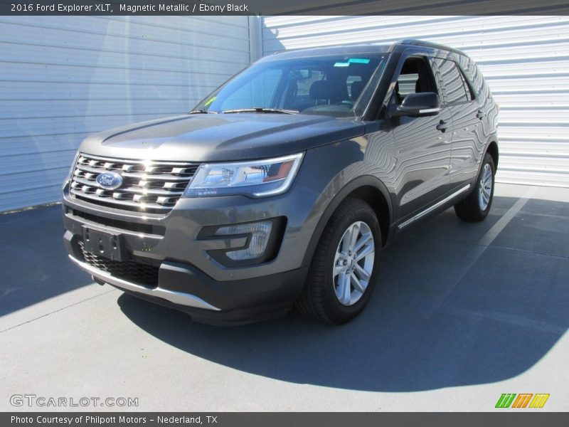 Magnetic Metallic / Ebony Black 2016 Ford Explorer XLT