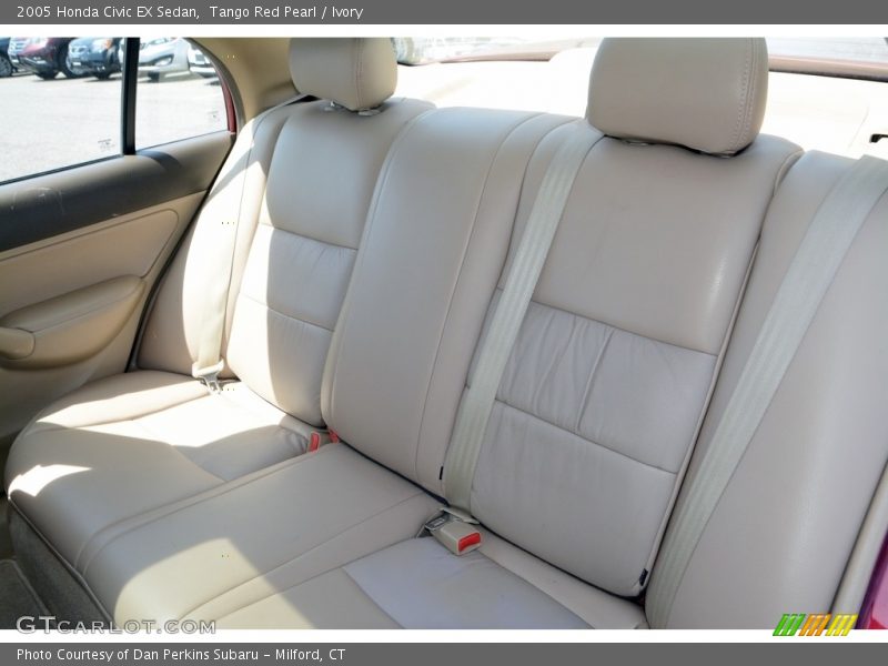 Tango Red Pearl / Ivory 2005 Honda Civic EX Sedan