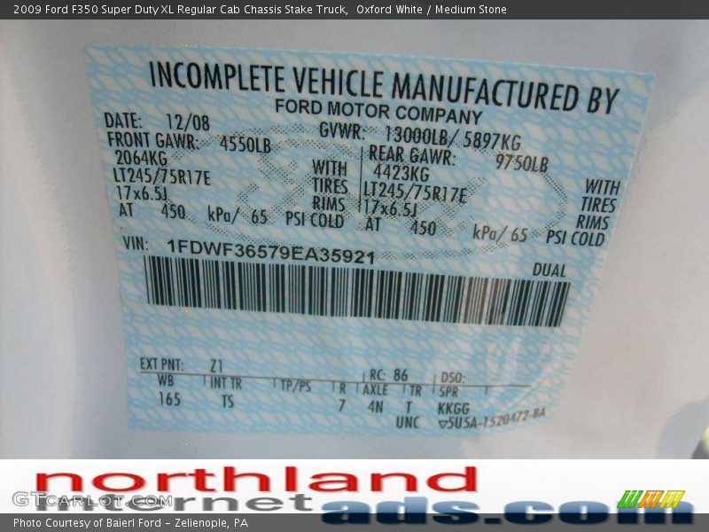 Oxford White / Medium Stone 2009 Ford F350 Super Duty XL Regular Cab Chassis Stake Truck