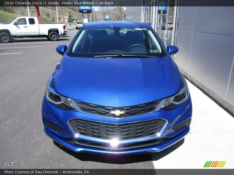 Kinetic Blue Metallic / Jet Black 2016 Chevrolet Cruze LT Sedan