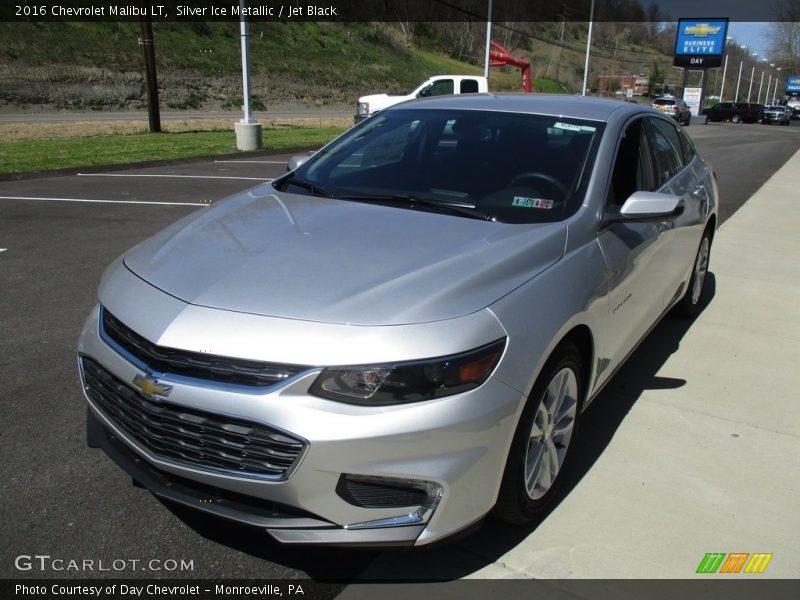 Silver Ice Metallic / Jet Black 2016 Chevrolet Malibu LT