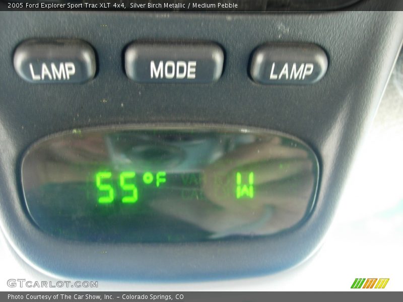 Silver Birch Metallic / Medium Pebble 2005 Ford Explorer Sport Trac XLT 4x4