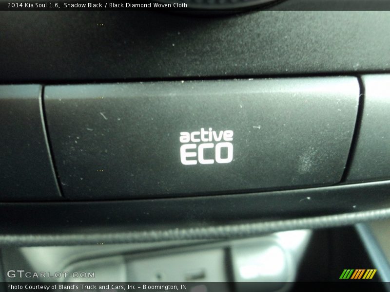 Shadow Black / Black Diamond Woven Cloth 2014 Kia Soul 1.6