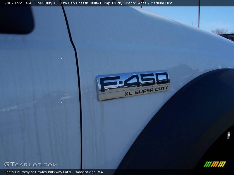 Oxford White / Medium Flint 2007 Ford F450 Super Duty XL Crew Cab Chassis Utility Dump Truck