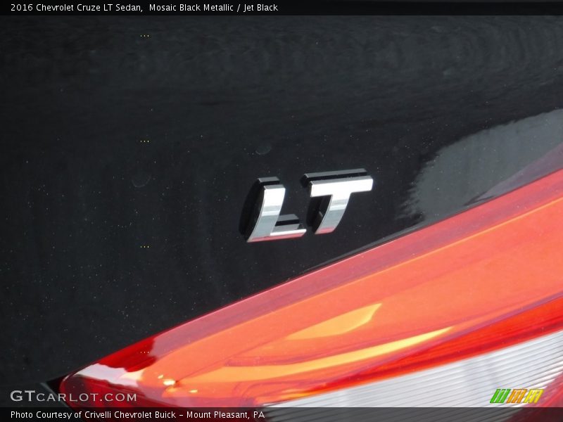 Mosaic Black Metallic / Jet Black 2016 Chevrolet Cruze LT Sedan