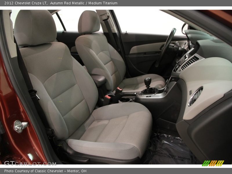 Front Seat of 2012 Cruze LT