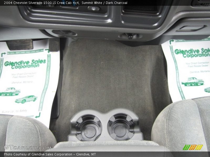 Summit White / Dark Charcoal 2004 Chevrolet Silverado 1500 LS Crew Cab 4x4