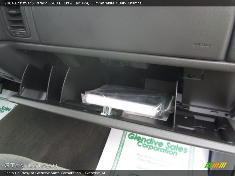 Summit White / Dark Charcoal 2004 Chevrolet Silverado 1500 LS Crew Cab 4x4
