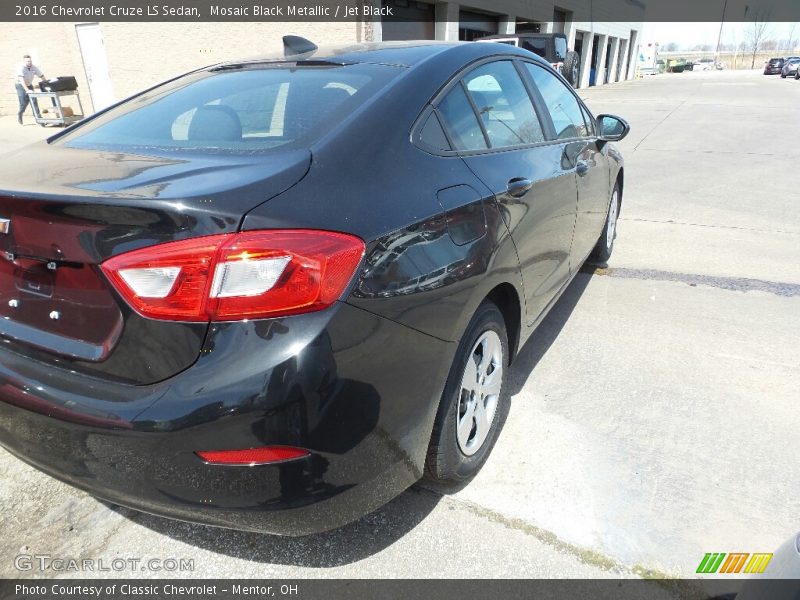 Mosaic Black Metallic / Jet Black 2016 Chevrolet Cruze LS Sedan