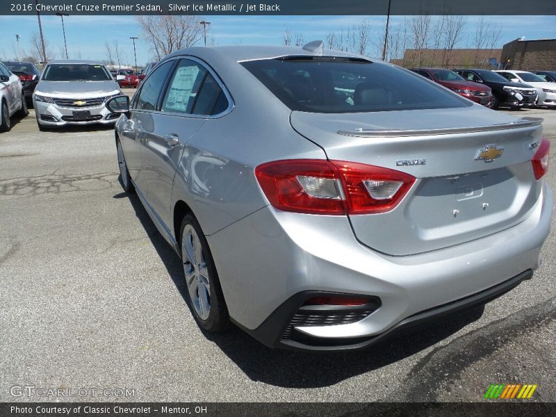 Silver Ice Metallic / Jet Black 2016 Chevrolet Cruze Premier Sedan